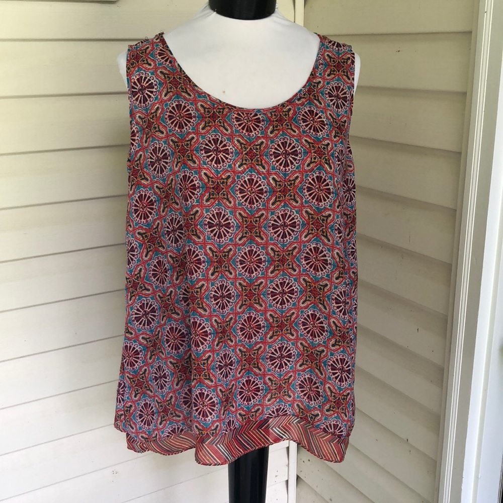 Colorful patterned sleeveless blouse